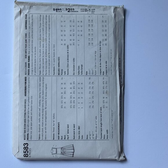 Simplicity Super Saver Pattern Dress 8583 - Picture 2 of 2